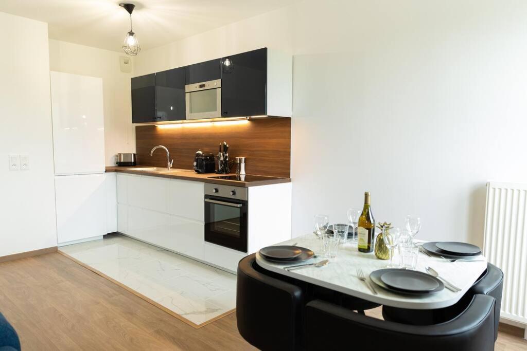 Elegant Apartment #6 เซร์ริส ภายนอก รูปภาพ